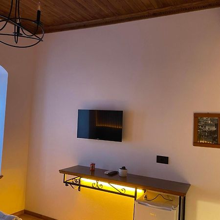 Grey Stone Hotel Gjirokaster Ngoại thất bức ảnh
