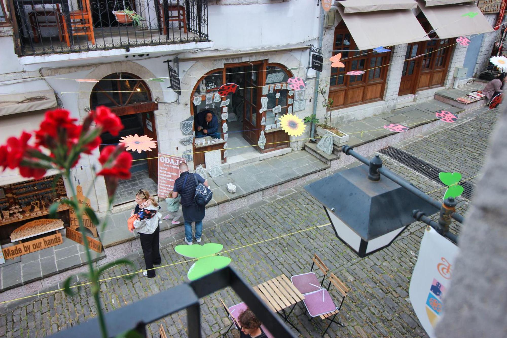 Grey Stone Hotel Gjirokaster Ngoại thất bức ảnh